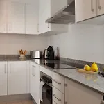 Lets Holidays Mediterranean 3 Minutes To The 2 Apartament *