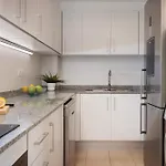 Lets Holidays Mediterranean 3 Minutes To The 2 Apartament