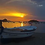 Lets Holidays Mediterranean 3 Minutes To The 2 *