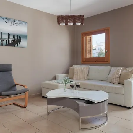 Lets Holidays Mediterranean 3 Minutes To The 2 Apartman Tossa de Mar