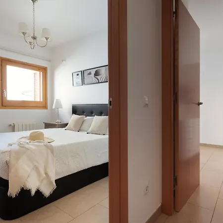 Lets Holidays Mediterranean 3 Minutes To The 2 Apartman Tossa de Mar