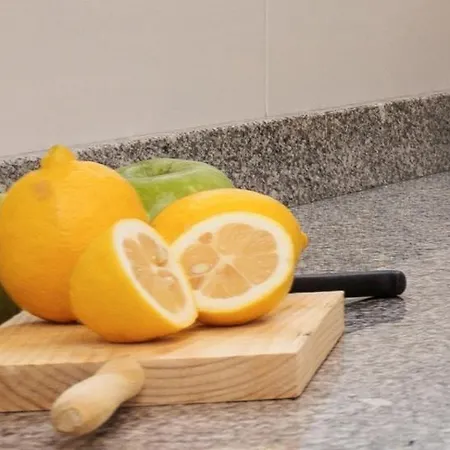 Διαμέρισμα Lets Holidays Mediterranean 3 Minutes To The 2