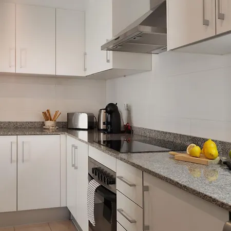 Lets Holidays Mediterranean 3 Minutes To The 2 Apartman *
