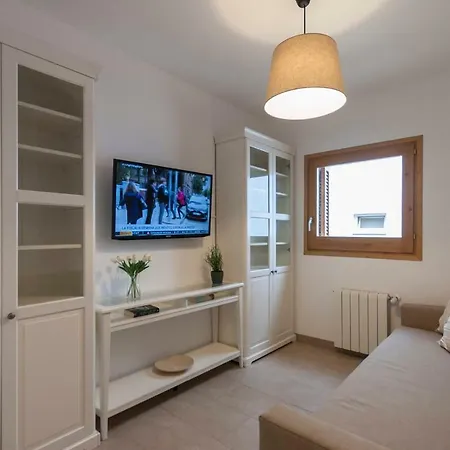 Lets Holidays Mediterranean 3 Minutes To The 2 *