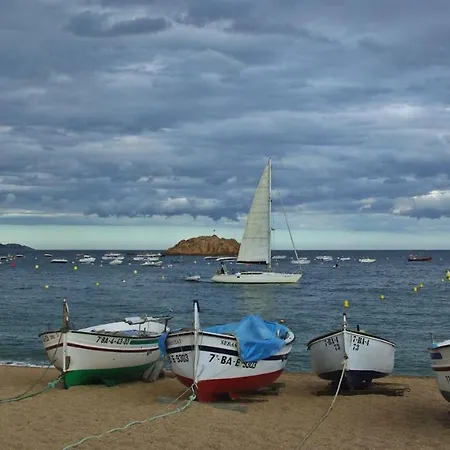 Lets Holidays Mediterranean 3 Minutes To The 2 Apartment *