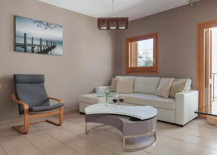 Lets Holidays Mediterranean 3 Minutes To The 2 Apartment Tossa de Mar