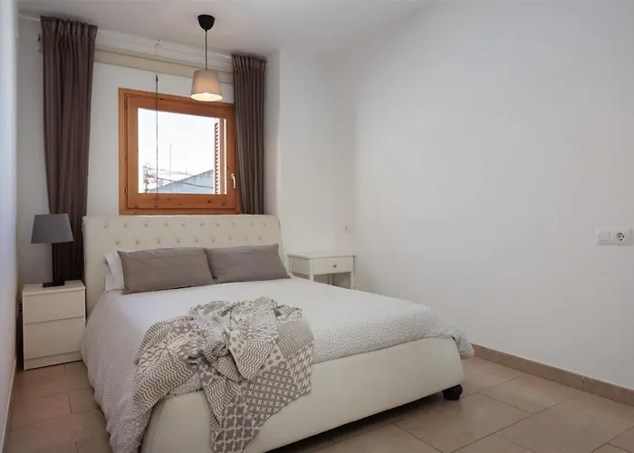Apartment Lets Holidays Mediterranean 3 Minutes To The 2 *