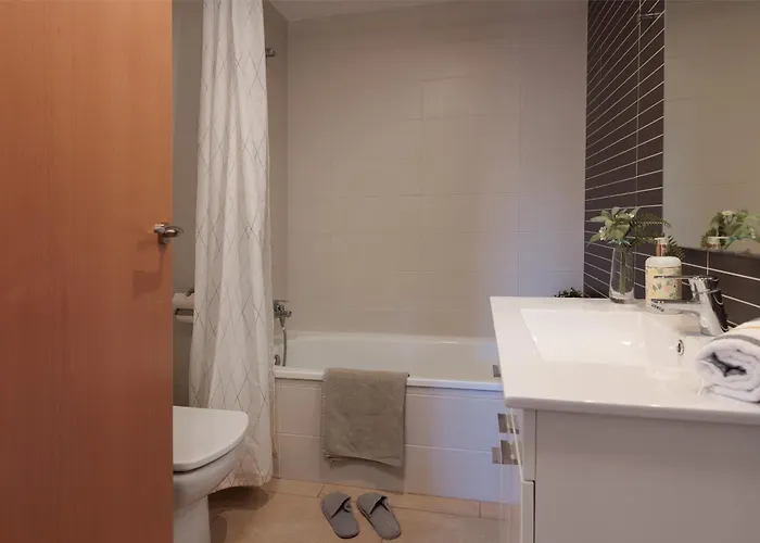 Lets Holidays Mediterranean 3 Minutes To The 2